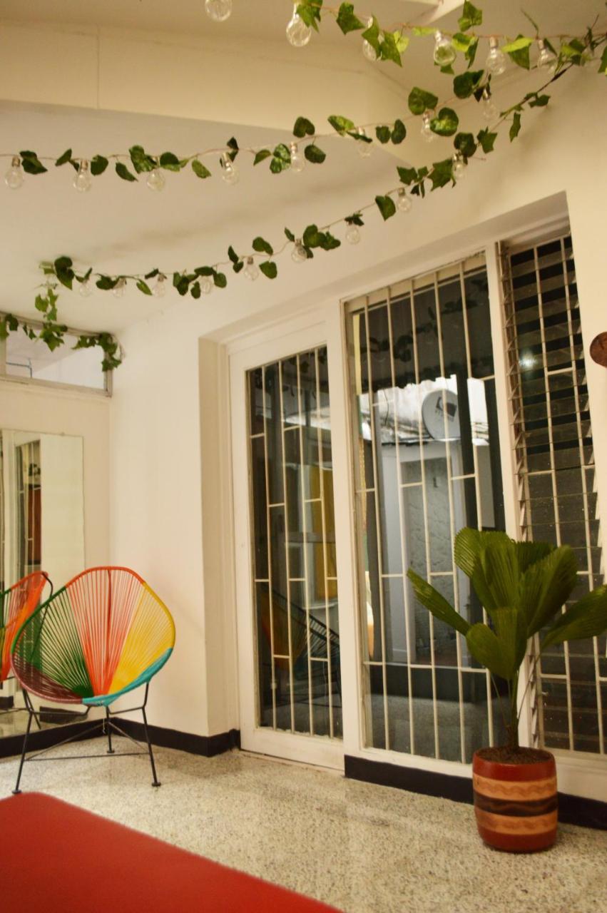Africa House-Casa Hotel Laureles-La70 Медельїн Екстер'єр фото